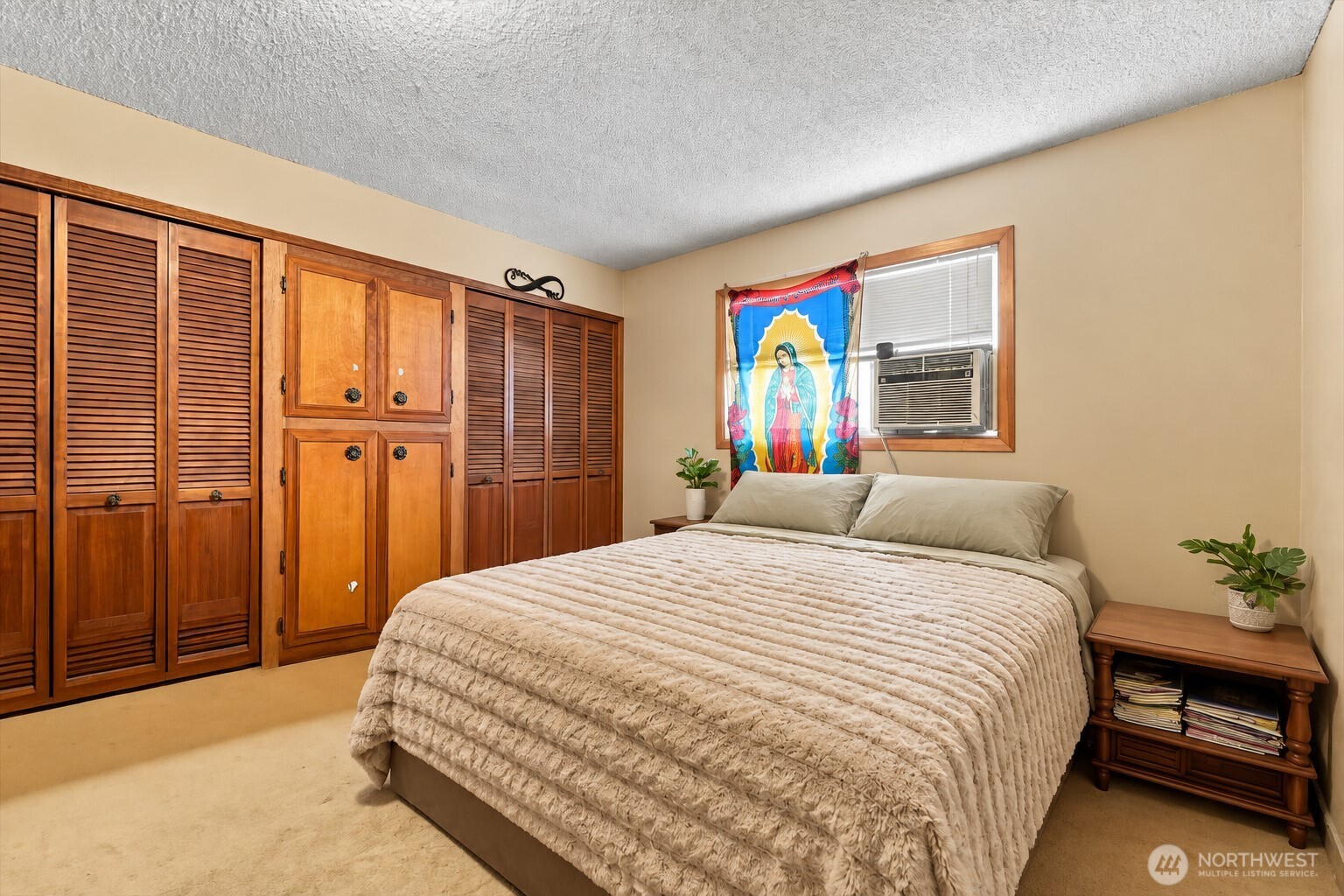 2104 W Dry Creek Road Property Photo 19