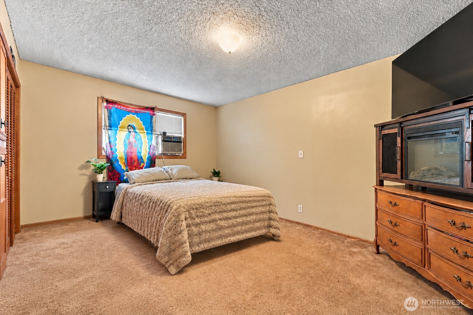 2104 W Dry Creek Road Property Photo 20