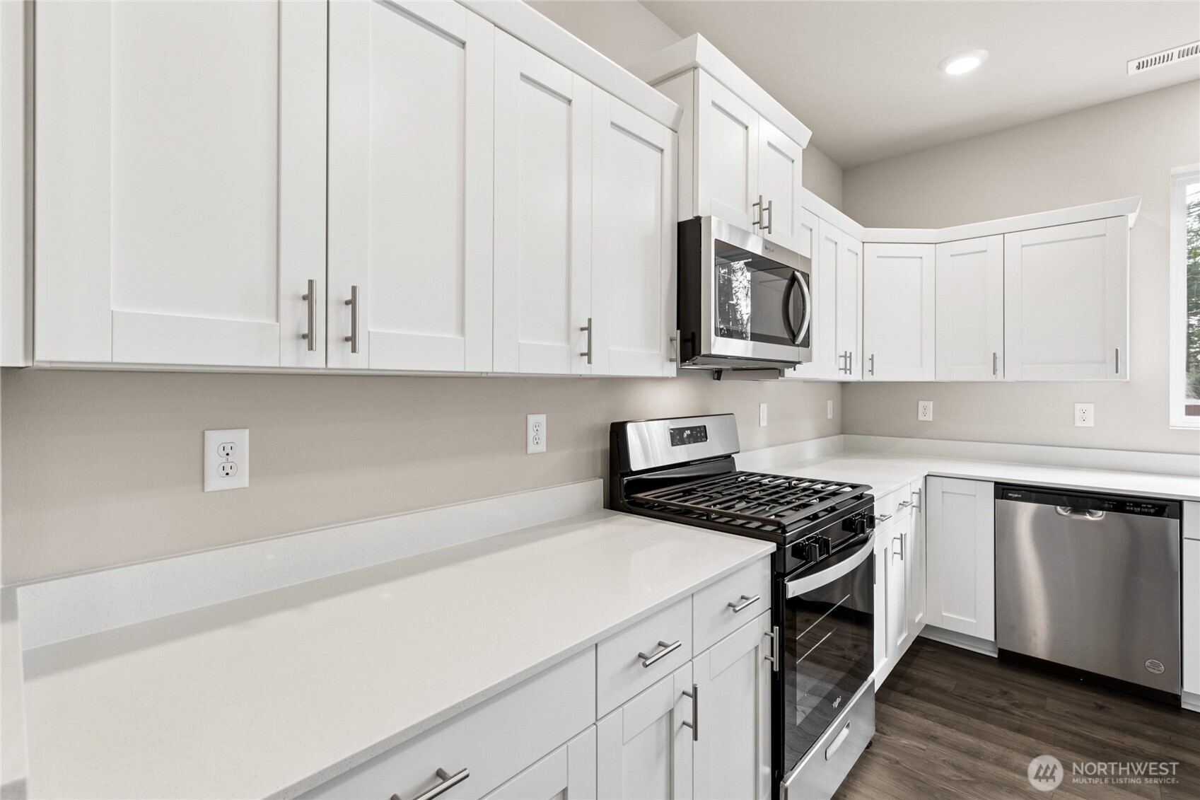 2224 Boxcar Street 179 Property Photo 4