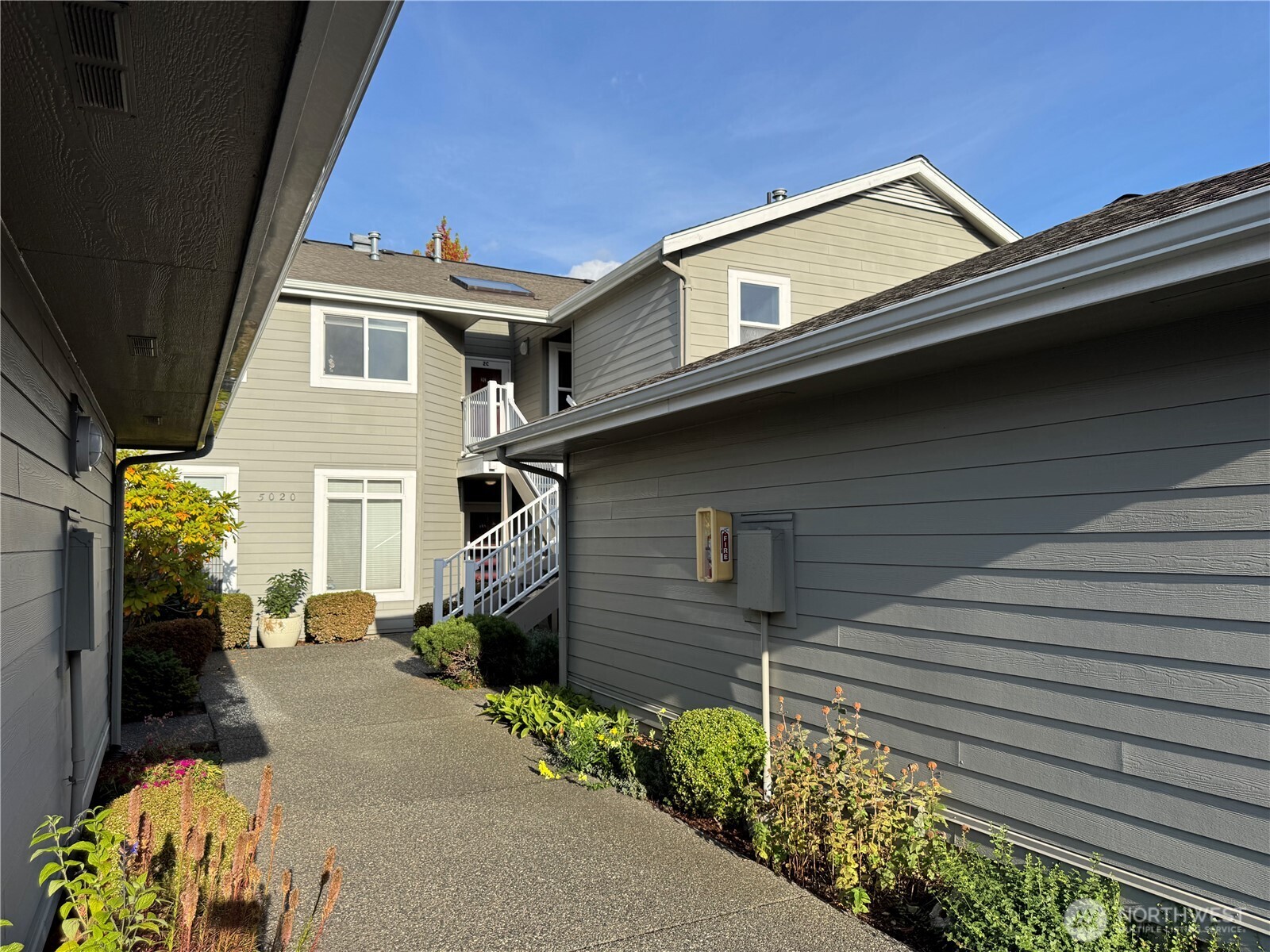 5020 Festival Boulevard 2d Property Photo 2