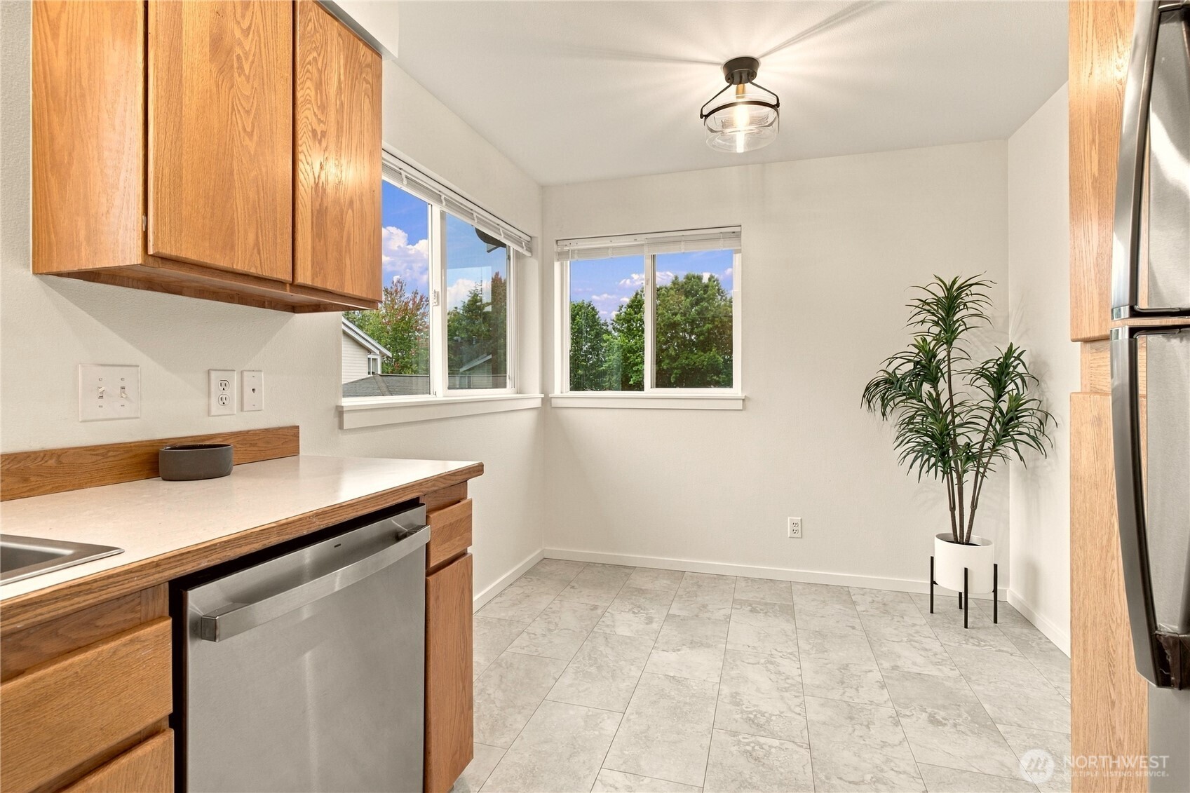 5020 Festival Boulevard 2d Property Photo 8