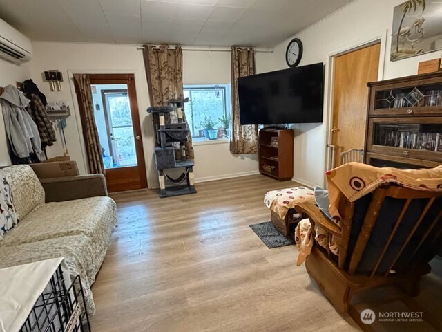 313 Taylor Street Property Photo 4
