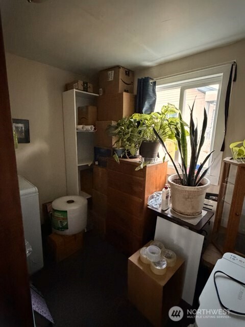313 Taylor Street Property Photo 15