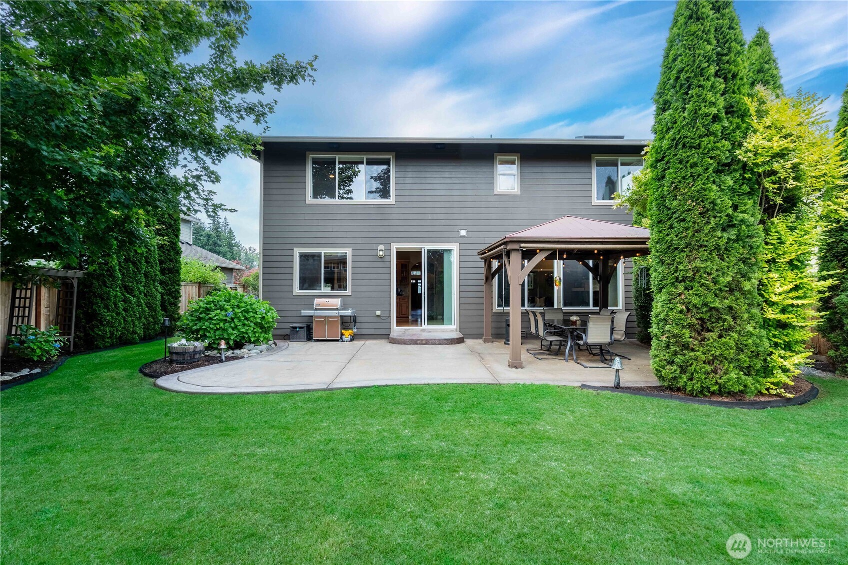 23889 Fairfax Street Property Photo 16