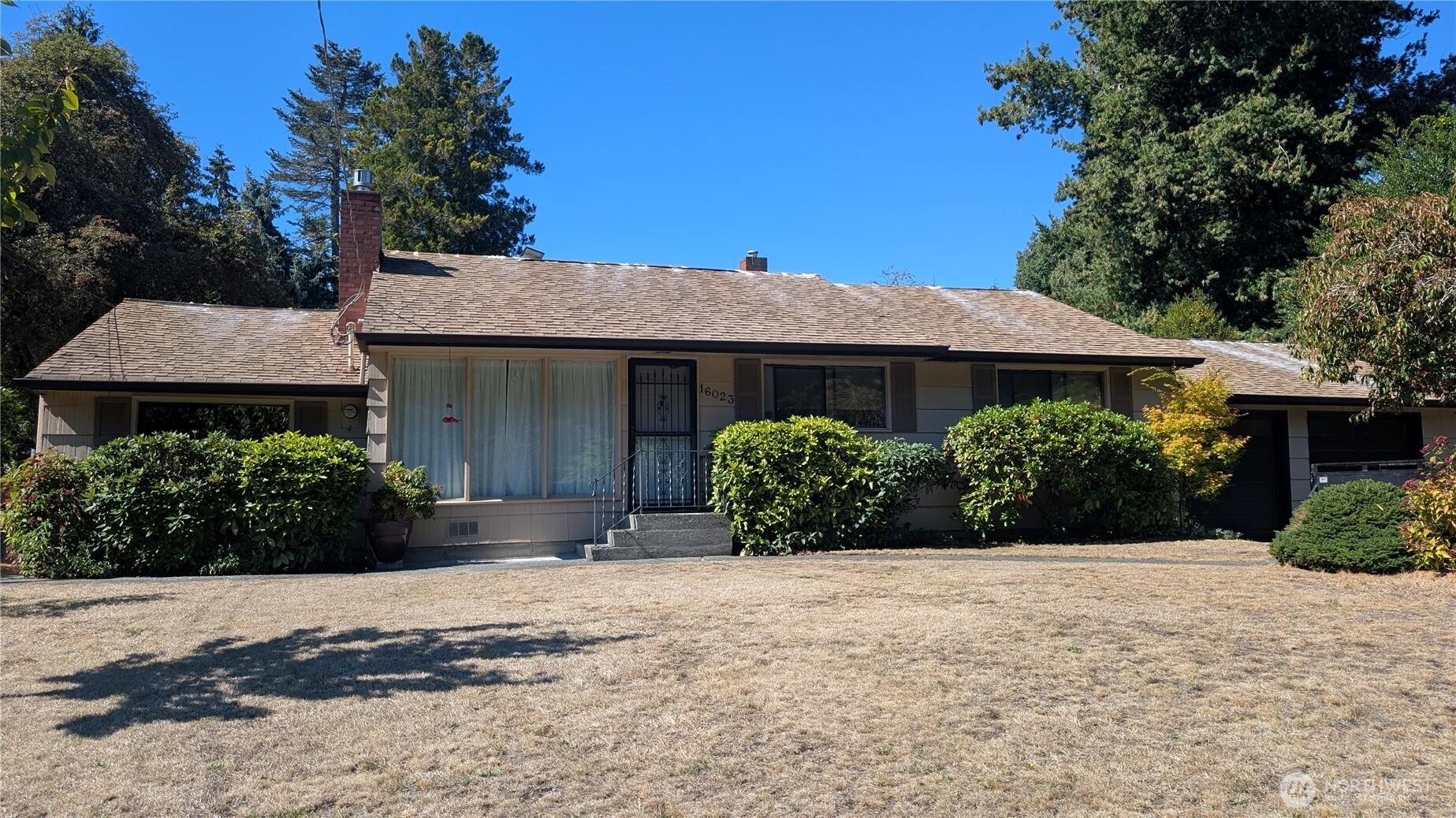16023 32nd Avenue Property Photo 1