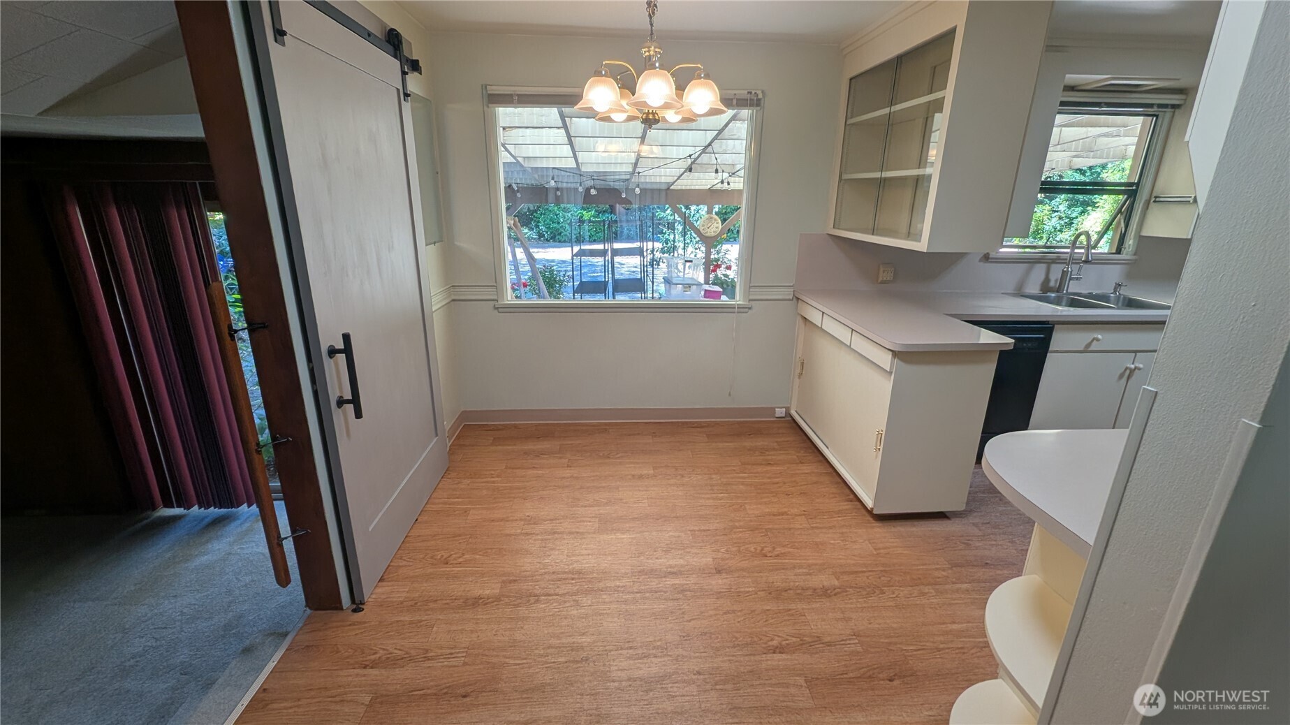 16023 32nd Avenue Property Photo 4