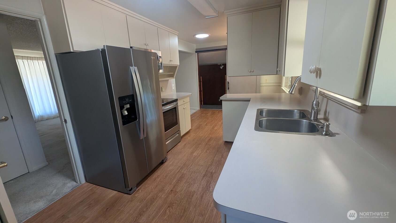 16023 32nd Avenue Property Photo 6