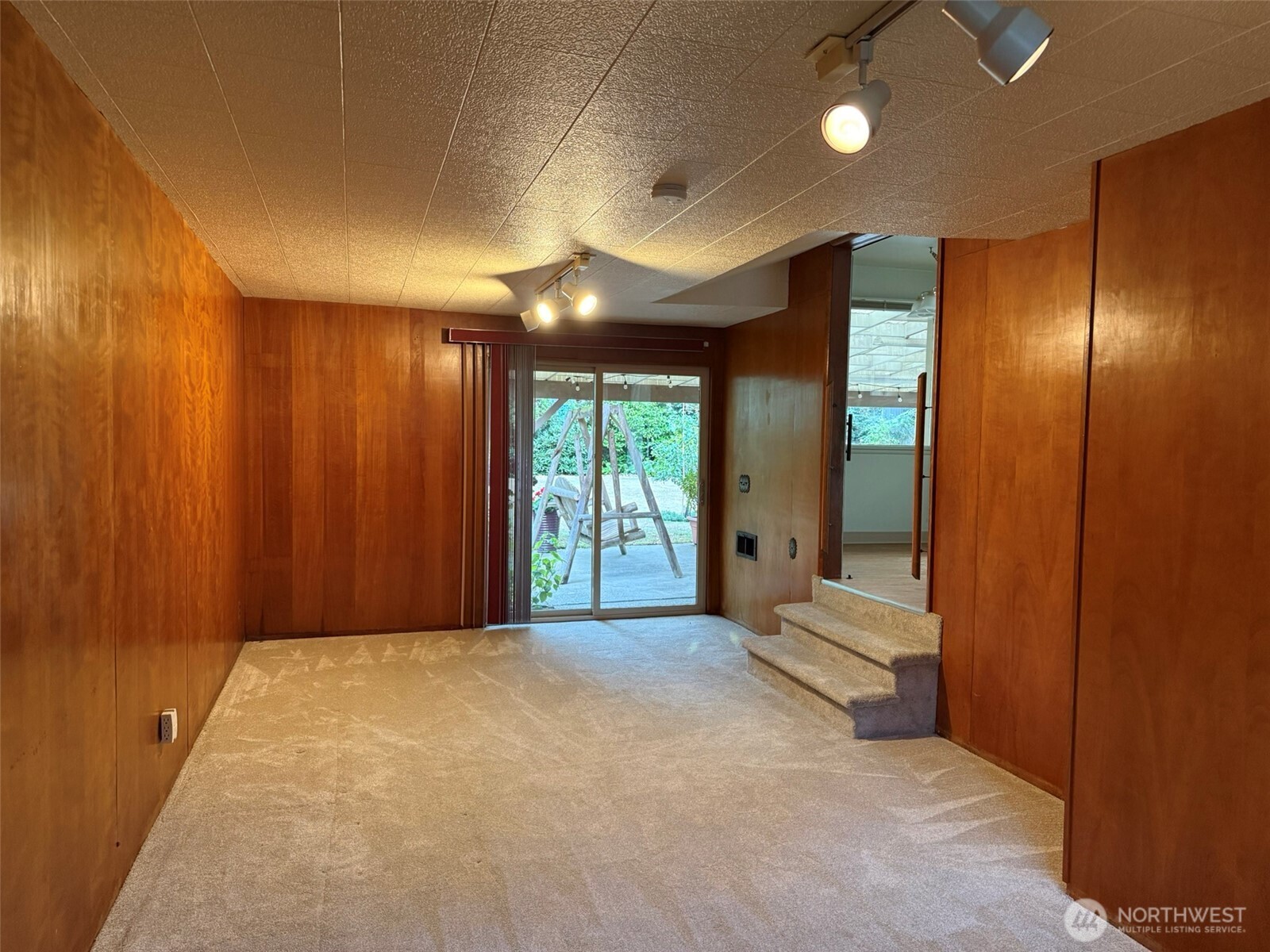 16023 32nd Avenue Property Photo 19