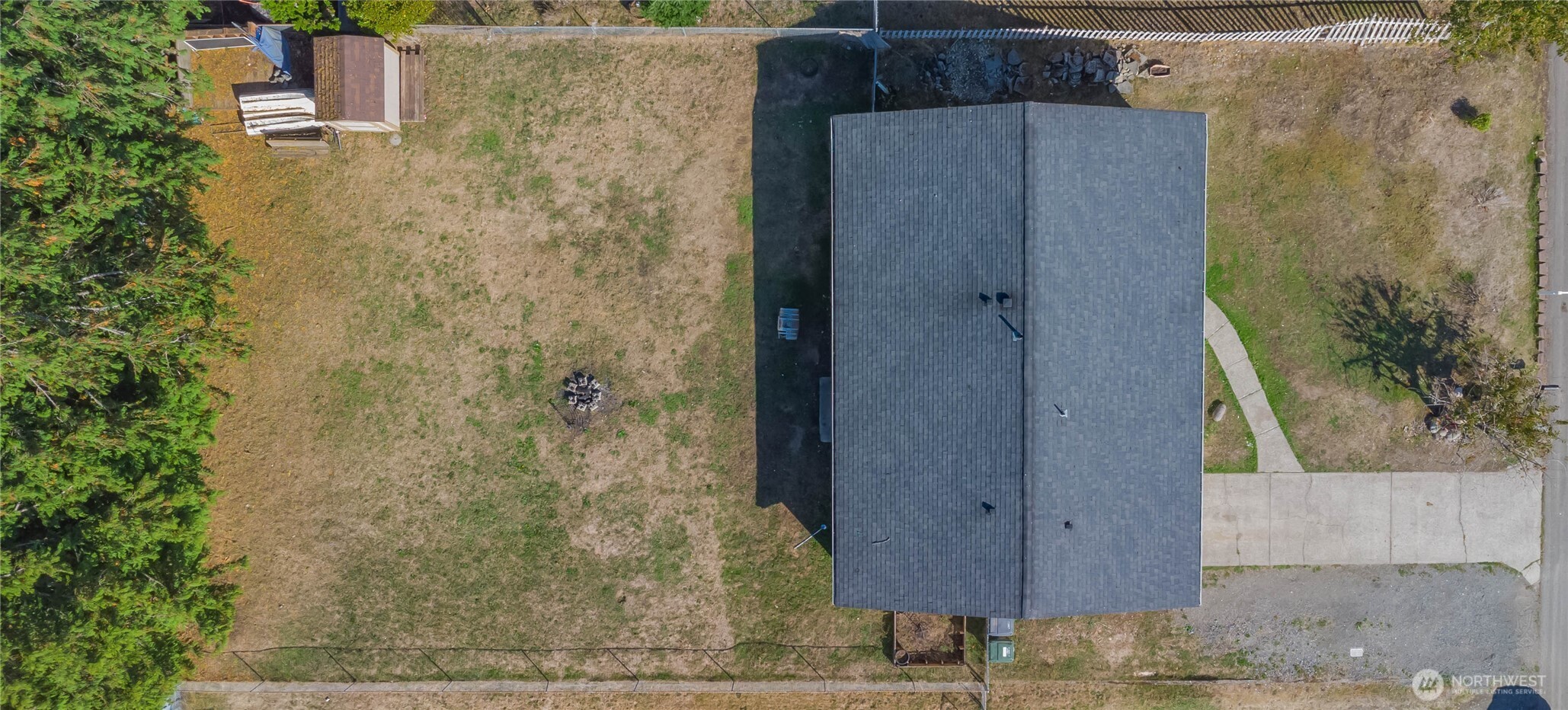 15210 16th Avenue Property Photo 3