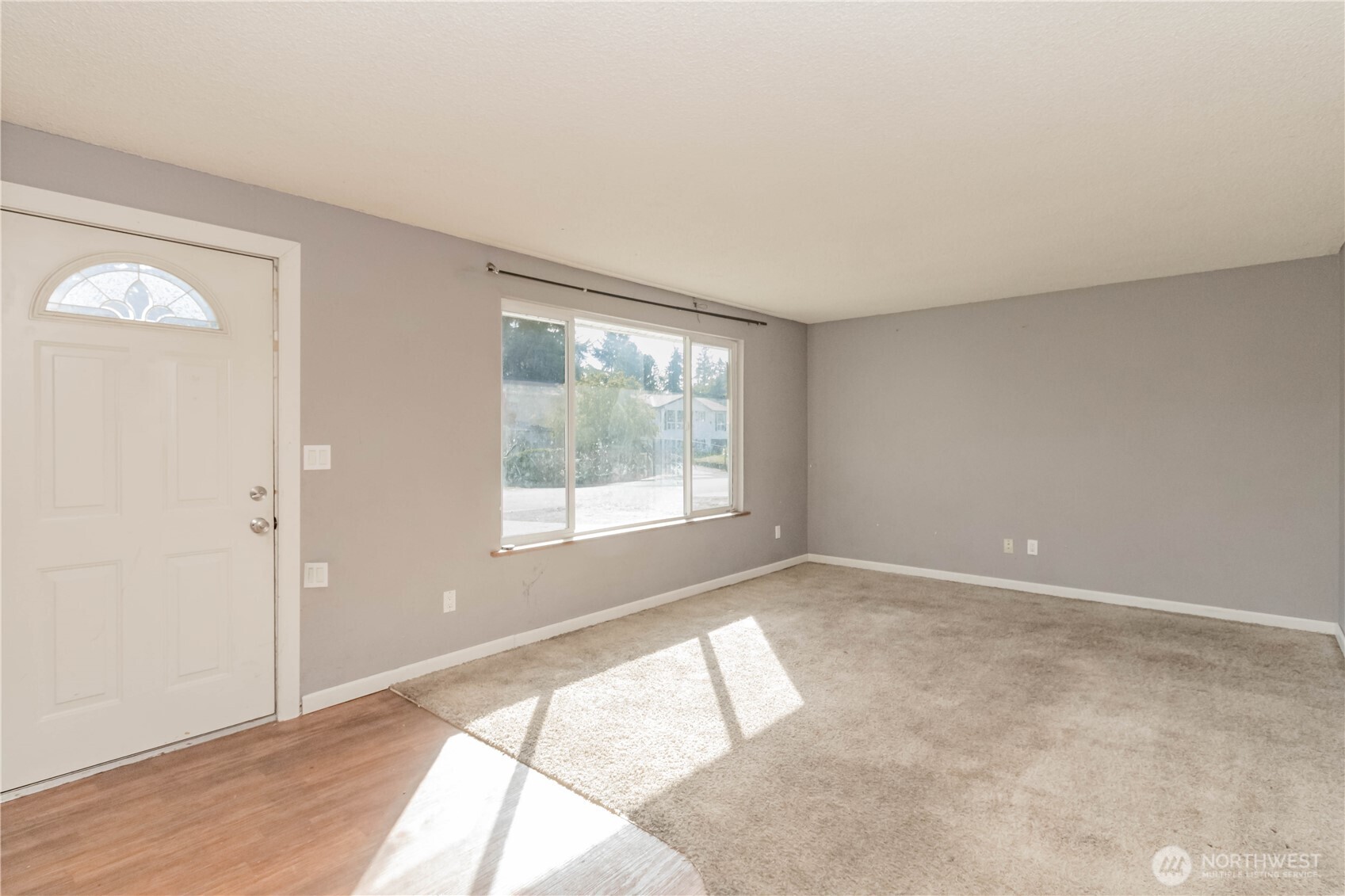 15210 16th Avenue Property Photo 5