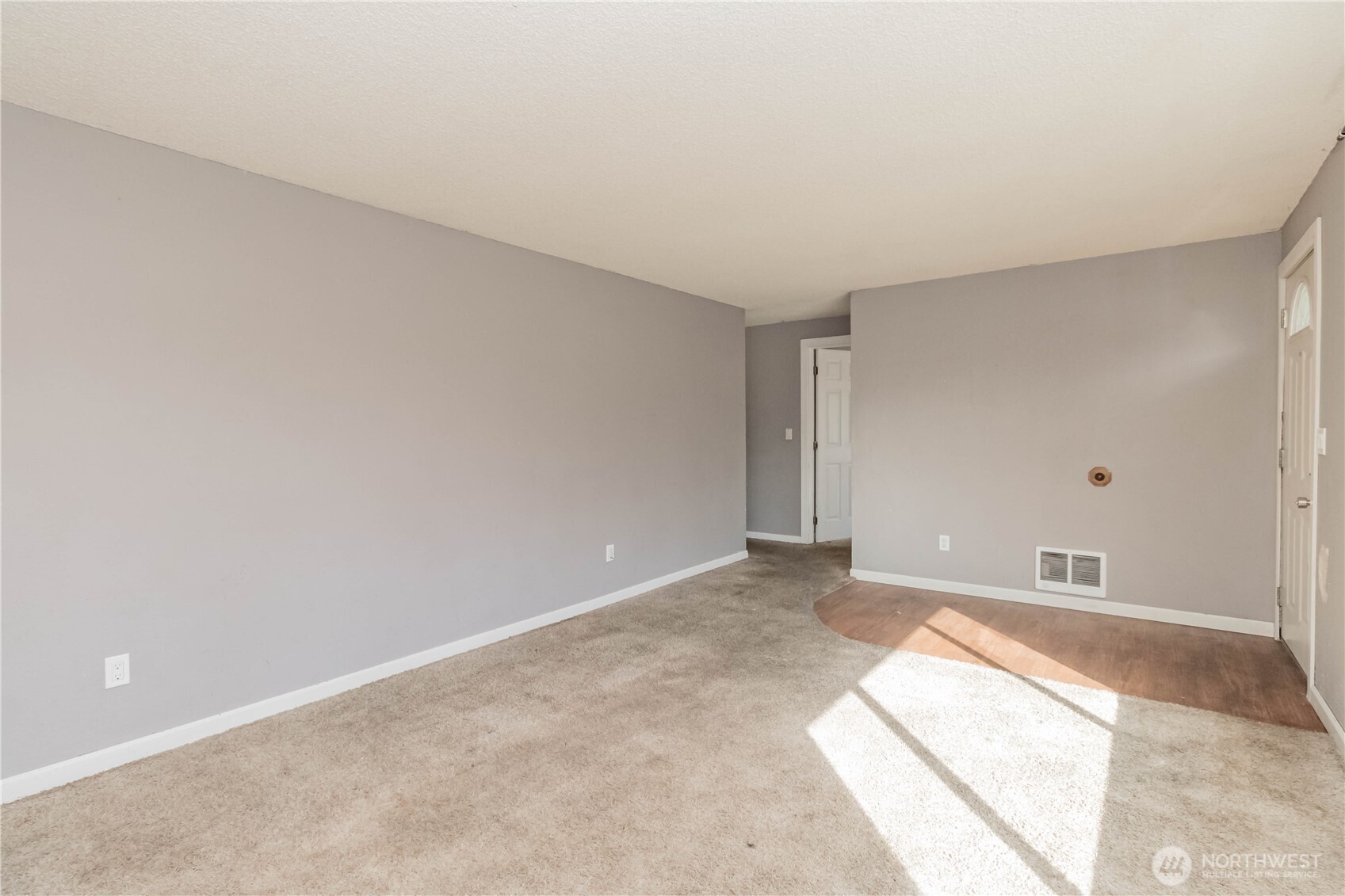 15210 16th Avenue Property Photo 7