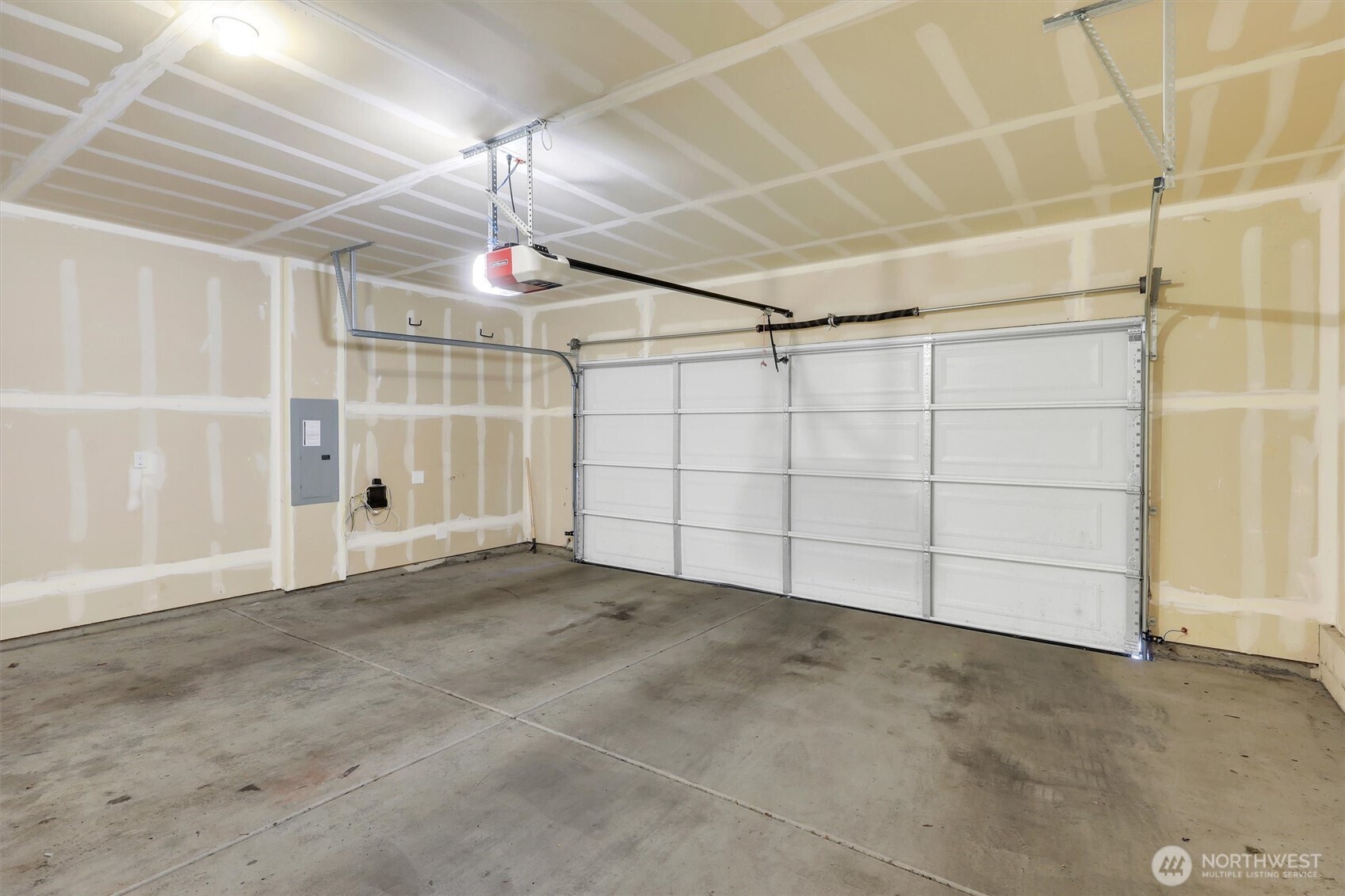 14610 36th Avenue Property Photo 30