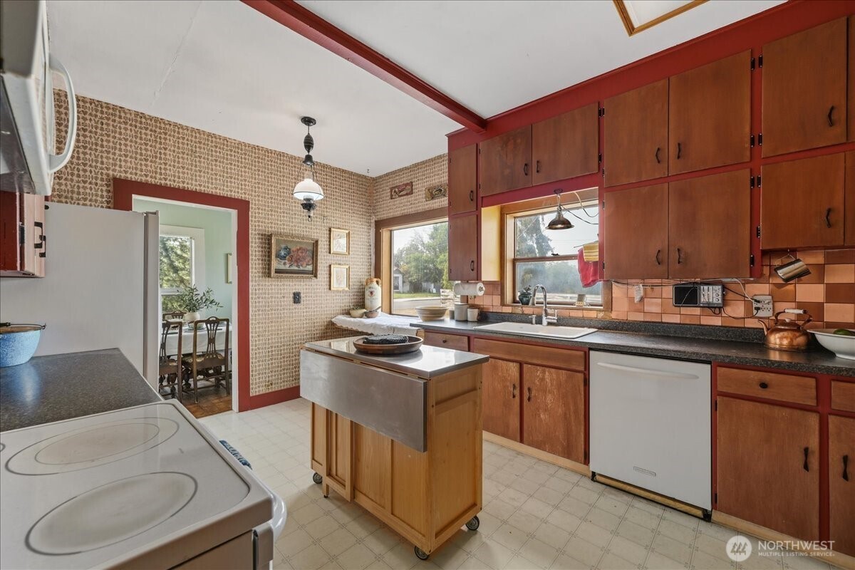 503 E Poplar Street Property Photo 11