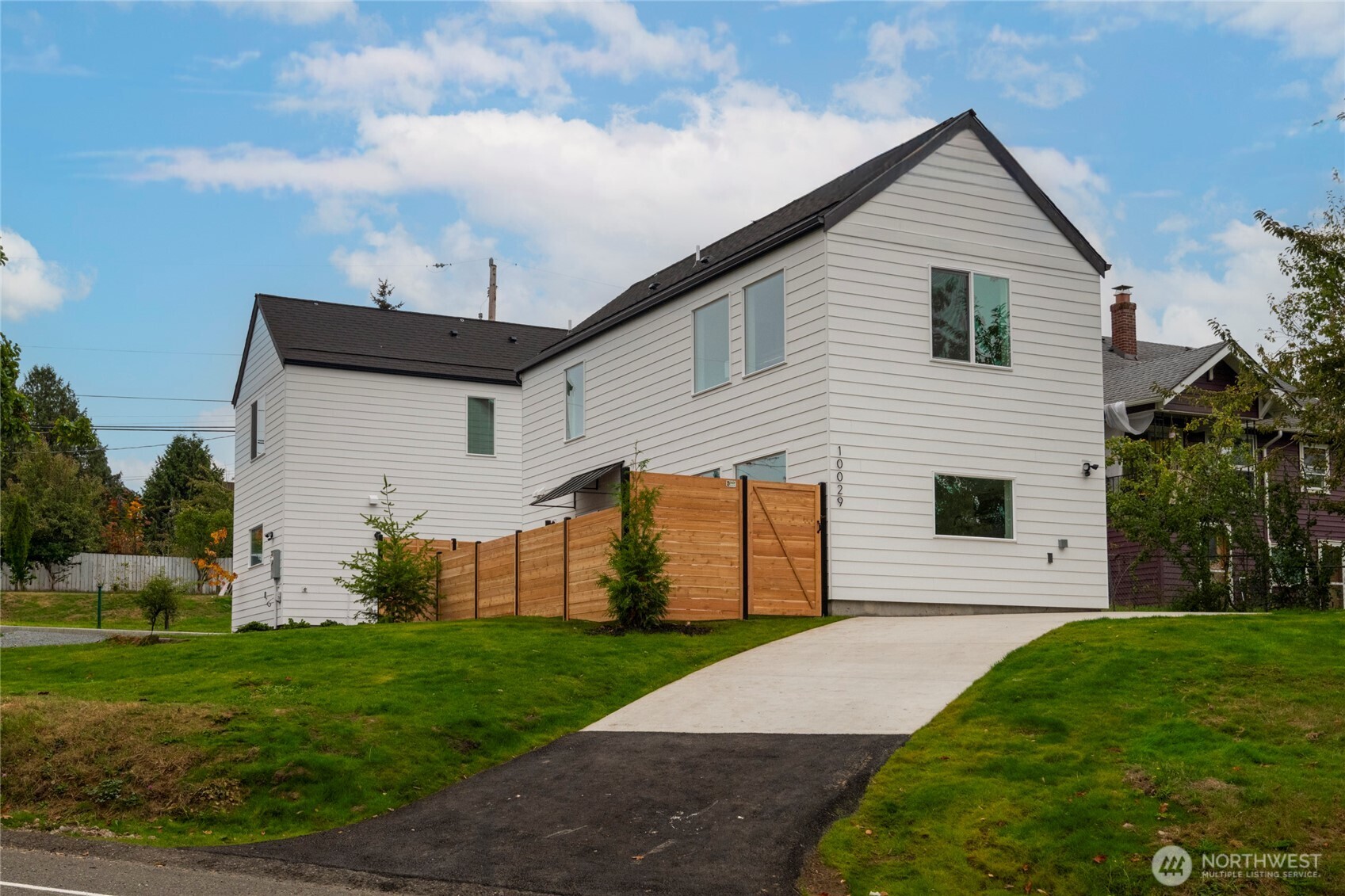 10029 14th Avenue Property Photo 3