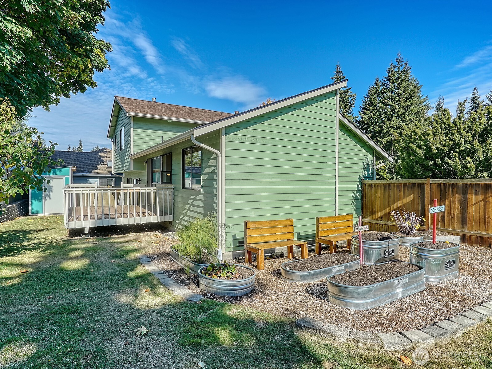 5609 114th Street Property Photo 2
