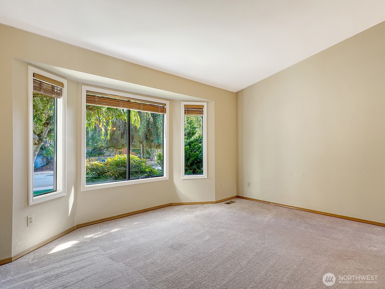 5609 114th Street Property Photo 6