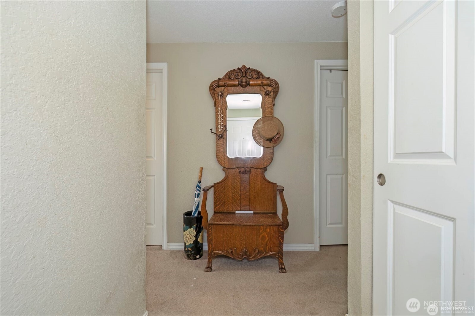 1700 W Sunn Fjord Lane L204 Property Photo 4