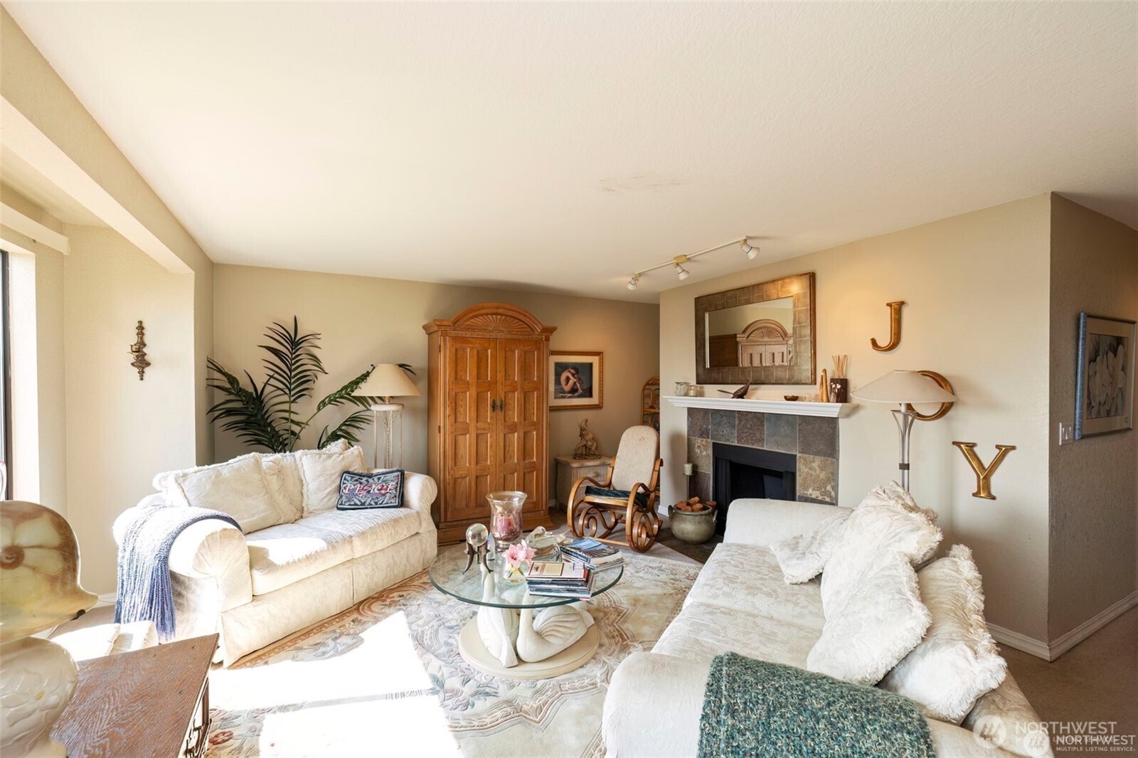 1700 W Sunn Fjord Lane L204 Property Photo 9