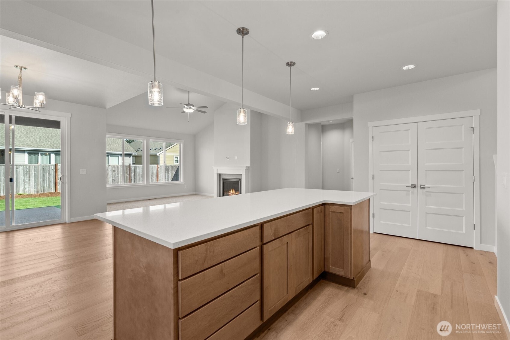 9624 7th Way Property Photo 15