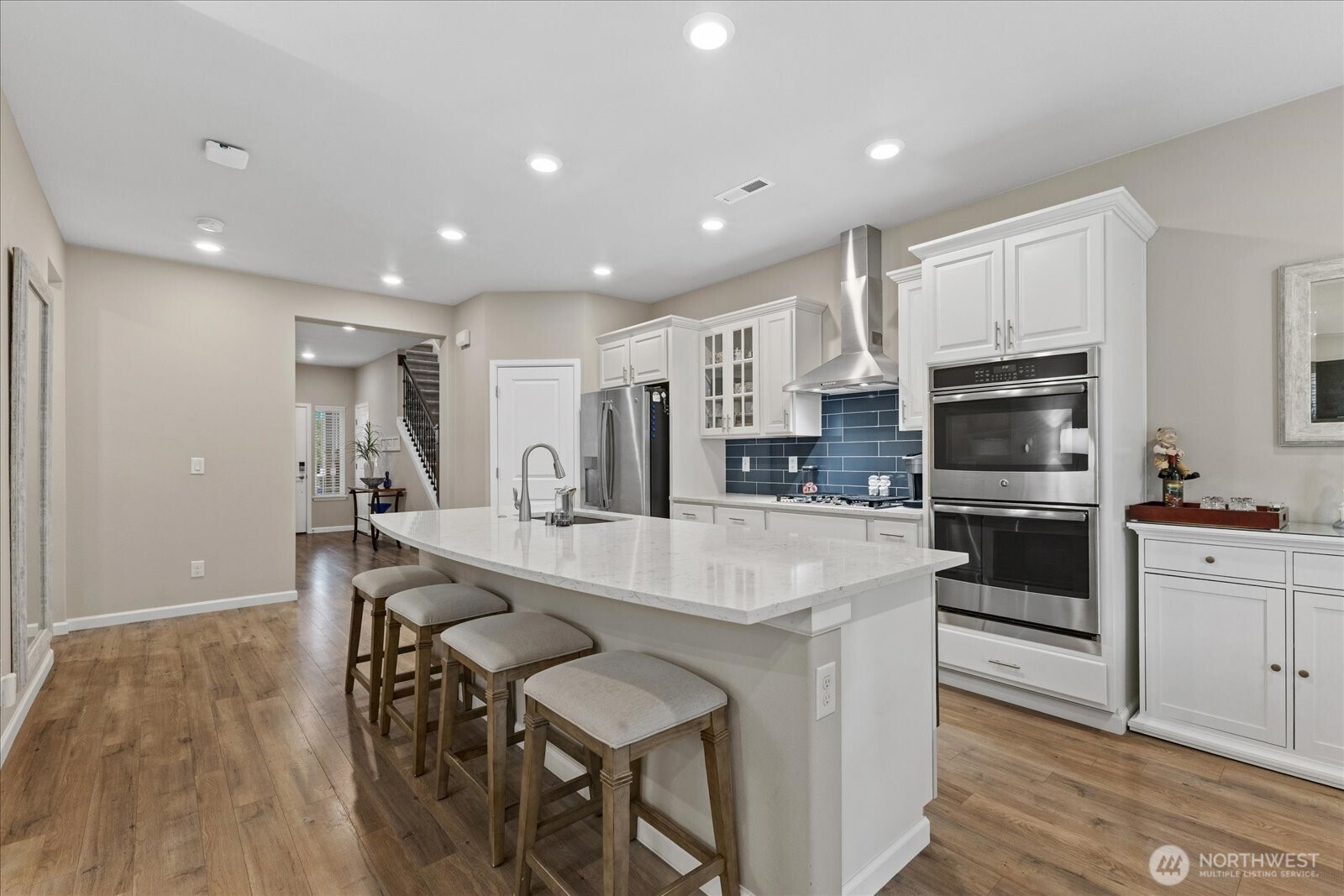 10419 11th Street Ct Property Photo 6