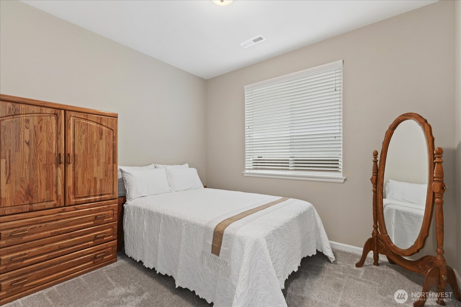 10419 11th Street Ct Property Photo 15