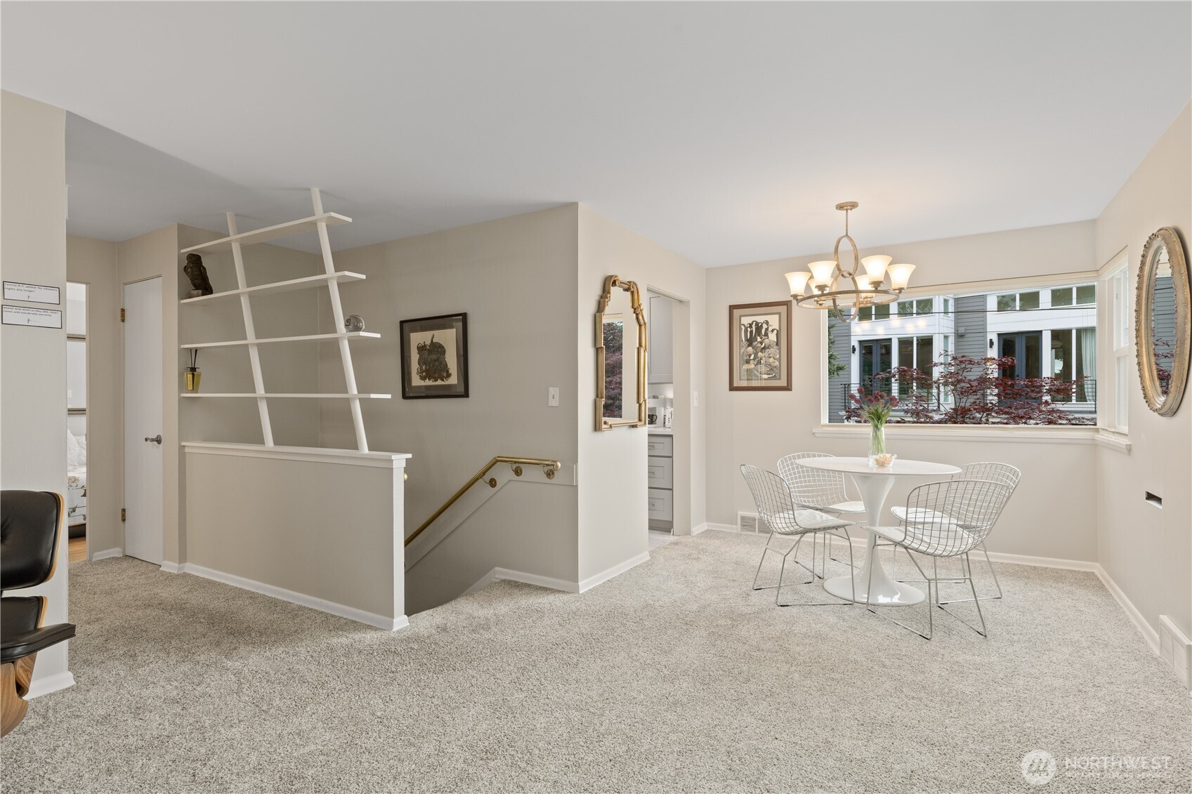 707 W Bertona Street Property Photo 10