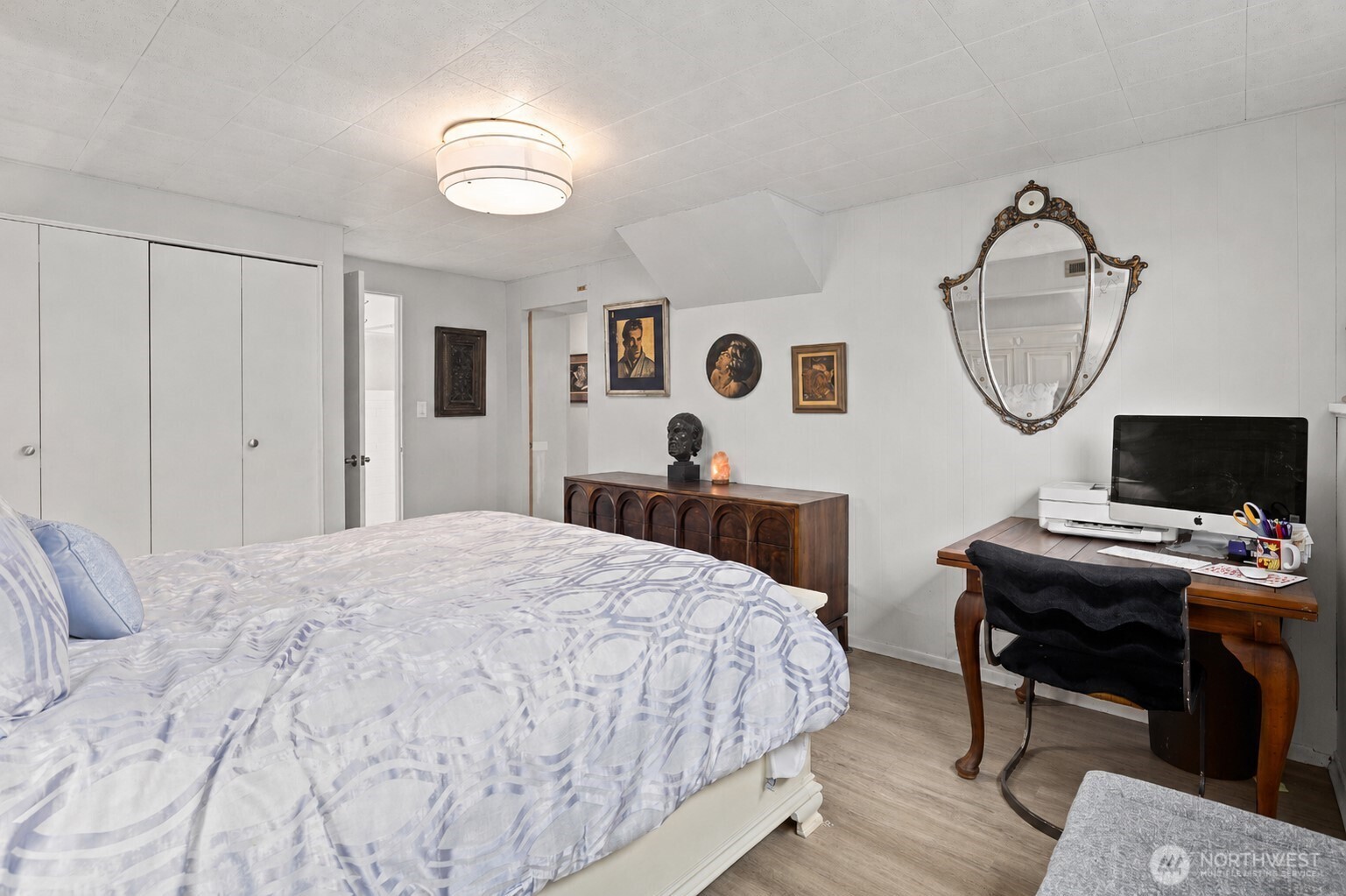 707 W Bertona Street Property Photo 15