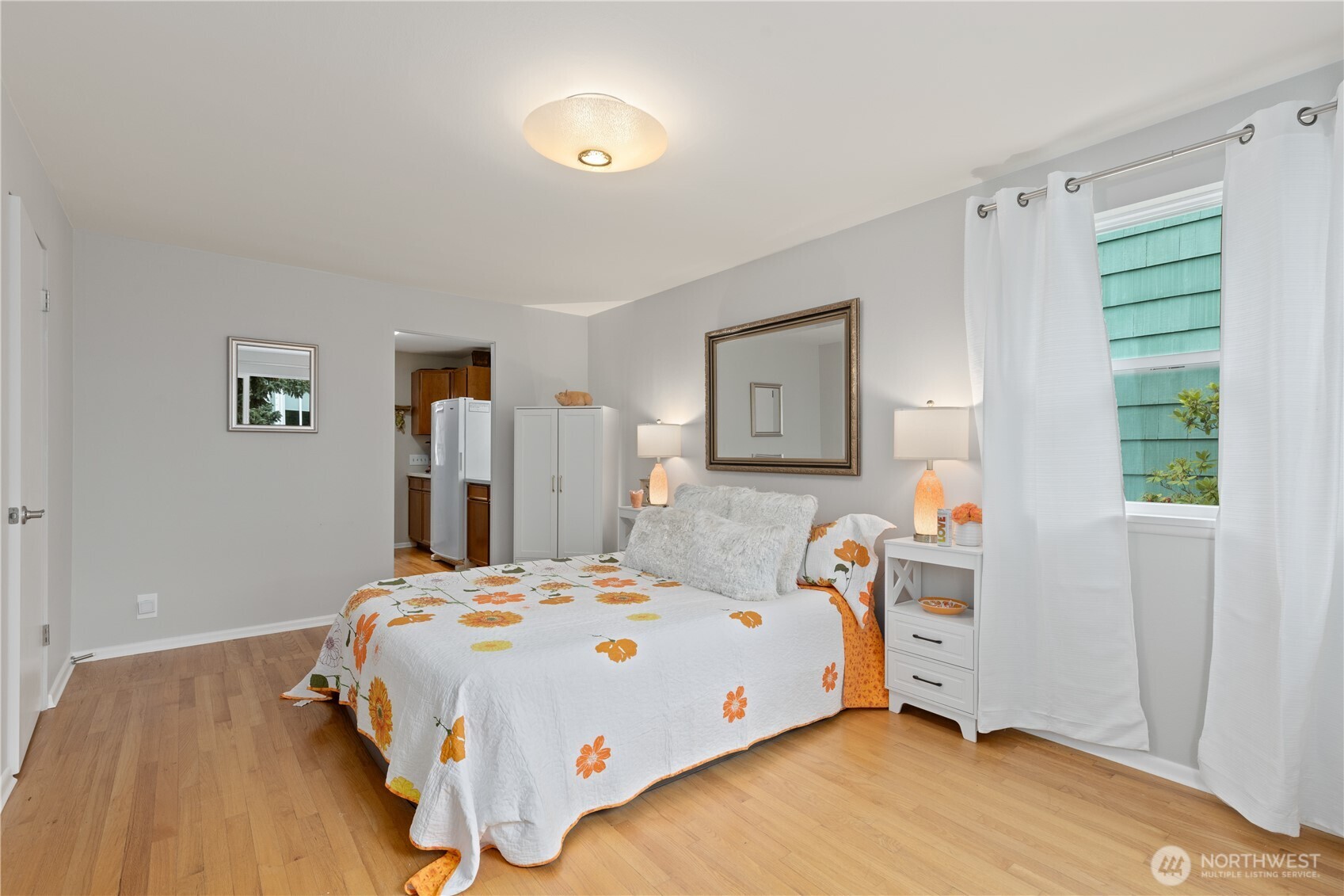 707 W Bertona Street Property Photo 20