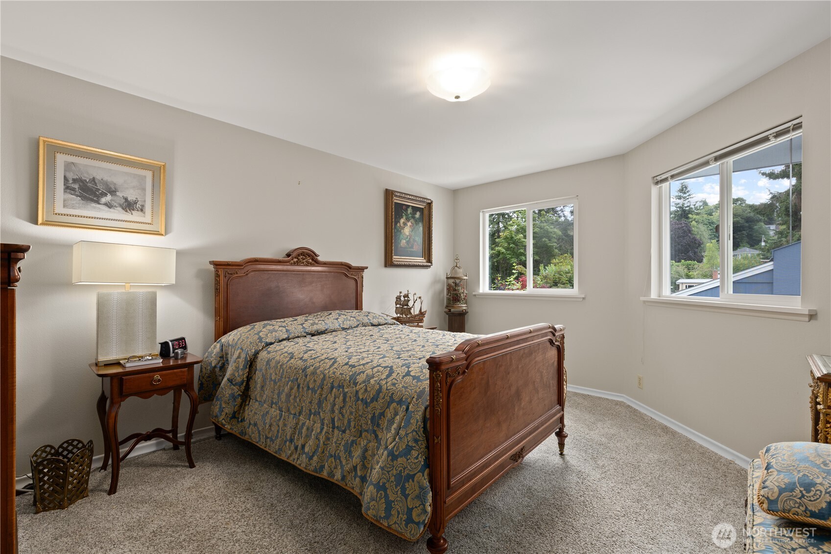 707 W Bertona Street Property Photo 23