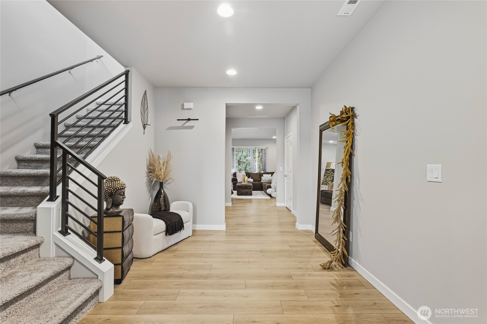 16314 8th Avenue Property Photo 5