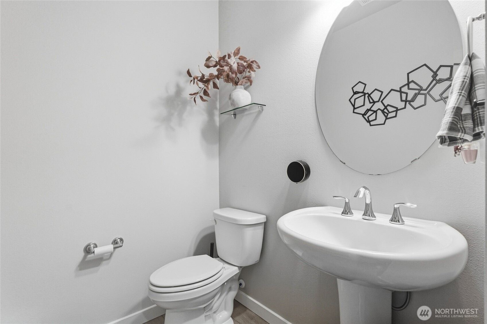 16314 8th Avenue Property Photo 7