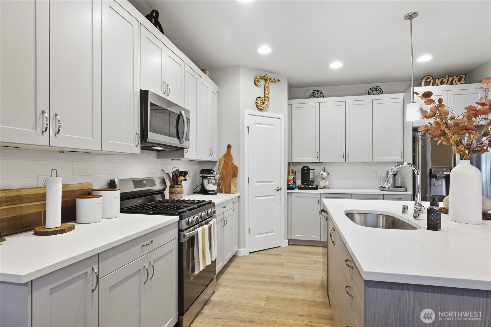 16314 8th Avenue Property Photo 17