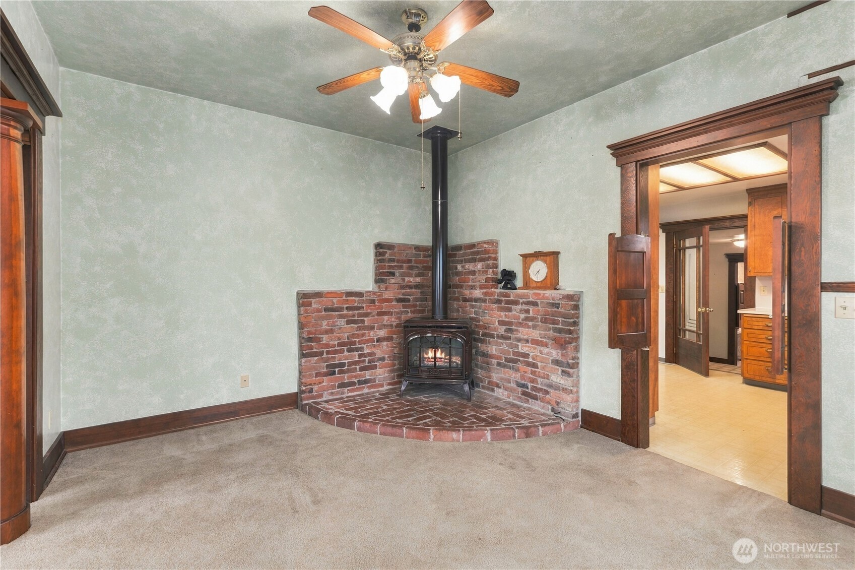 201 H Street Property Photo 6