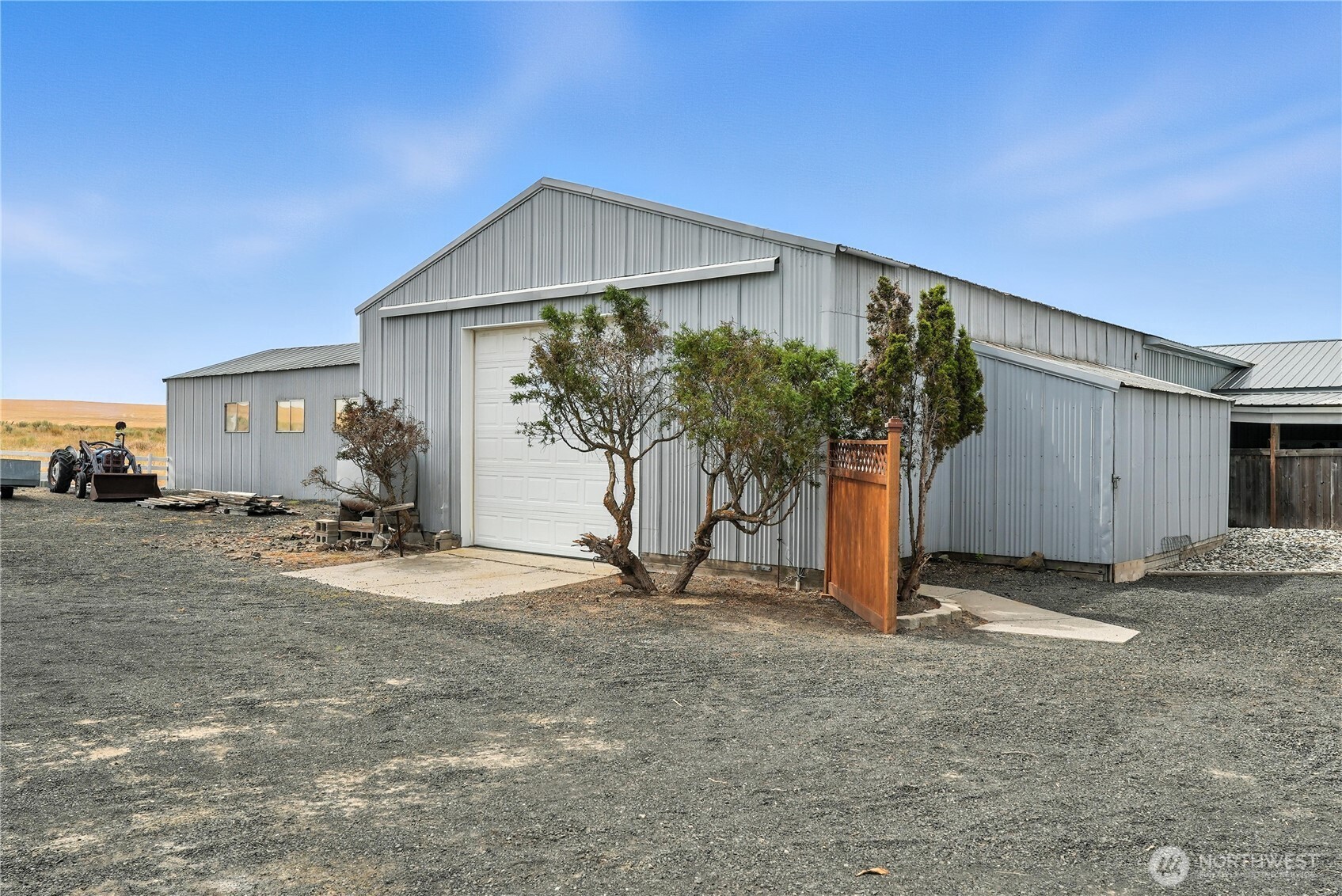 13550 State Route 2 Property Photo 38