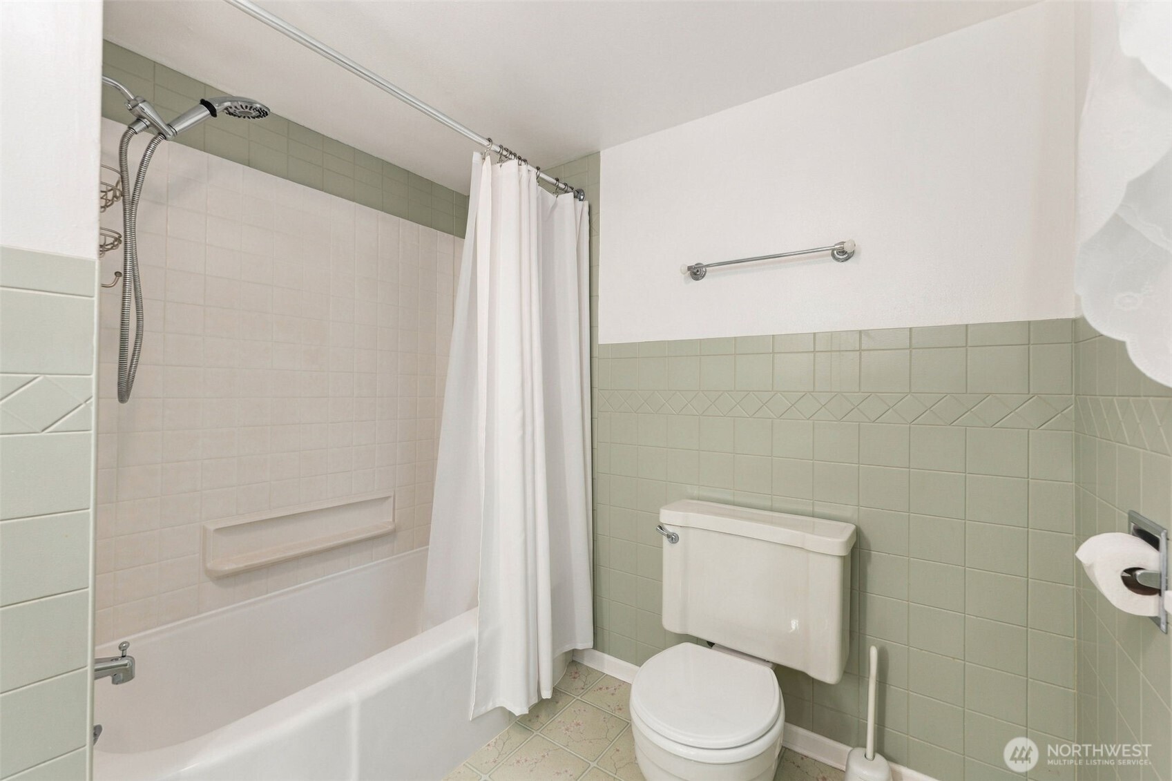 3719 Olympic Boulevard Property Photo 31