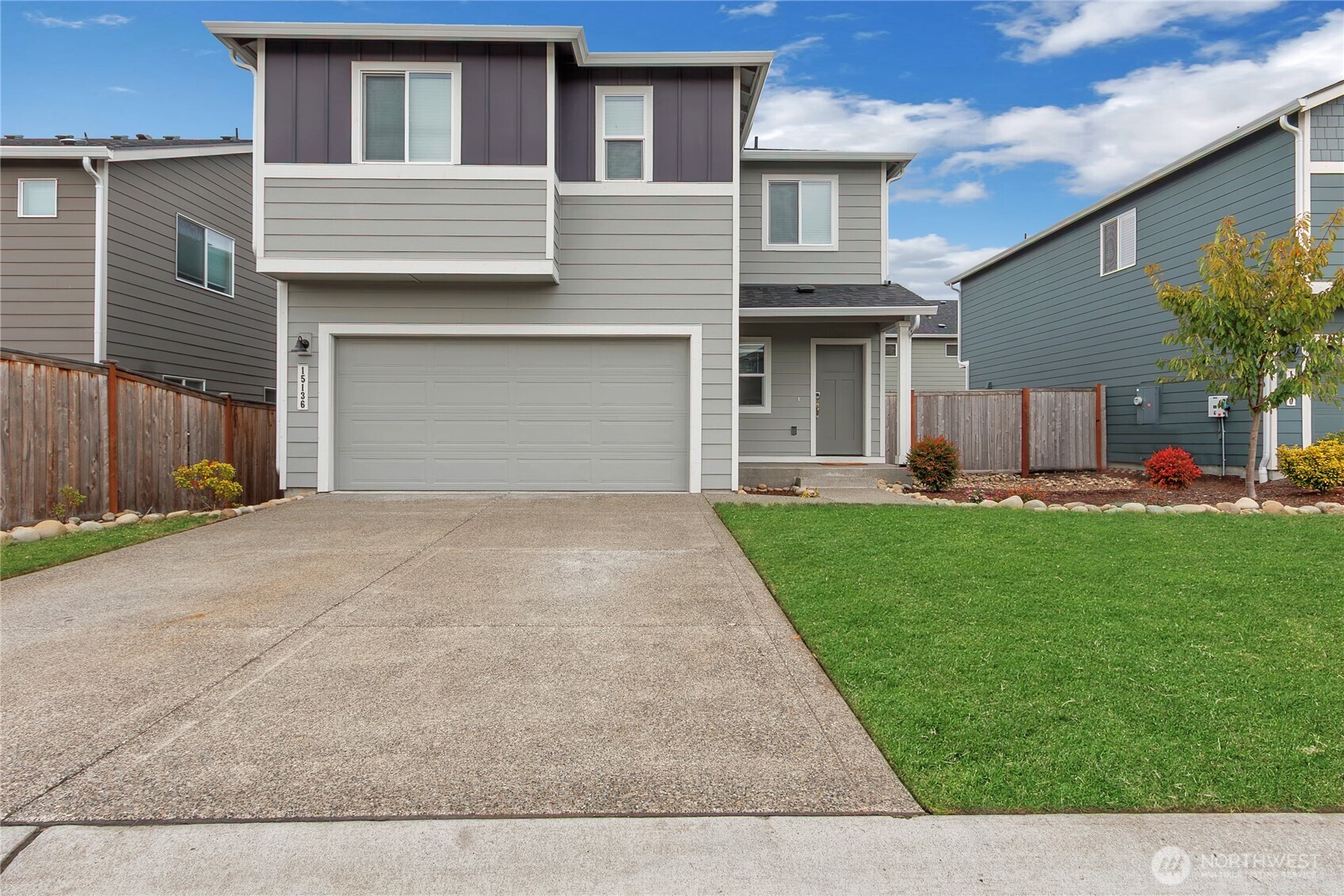 15136 Iverson Loop Property Photo 1