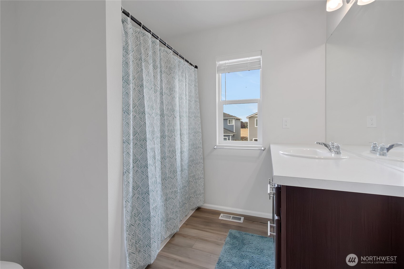 15136 Iverson Loop Property Photo 10