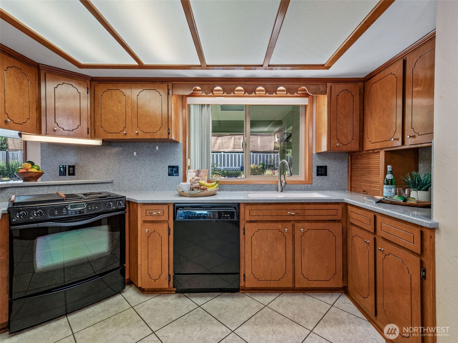 407 Norman Street Property Photo 14