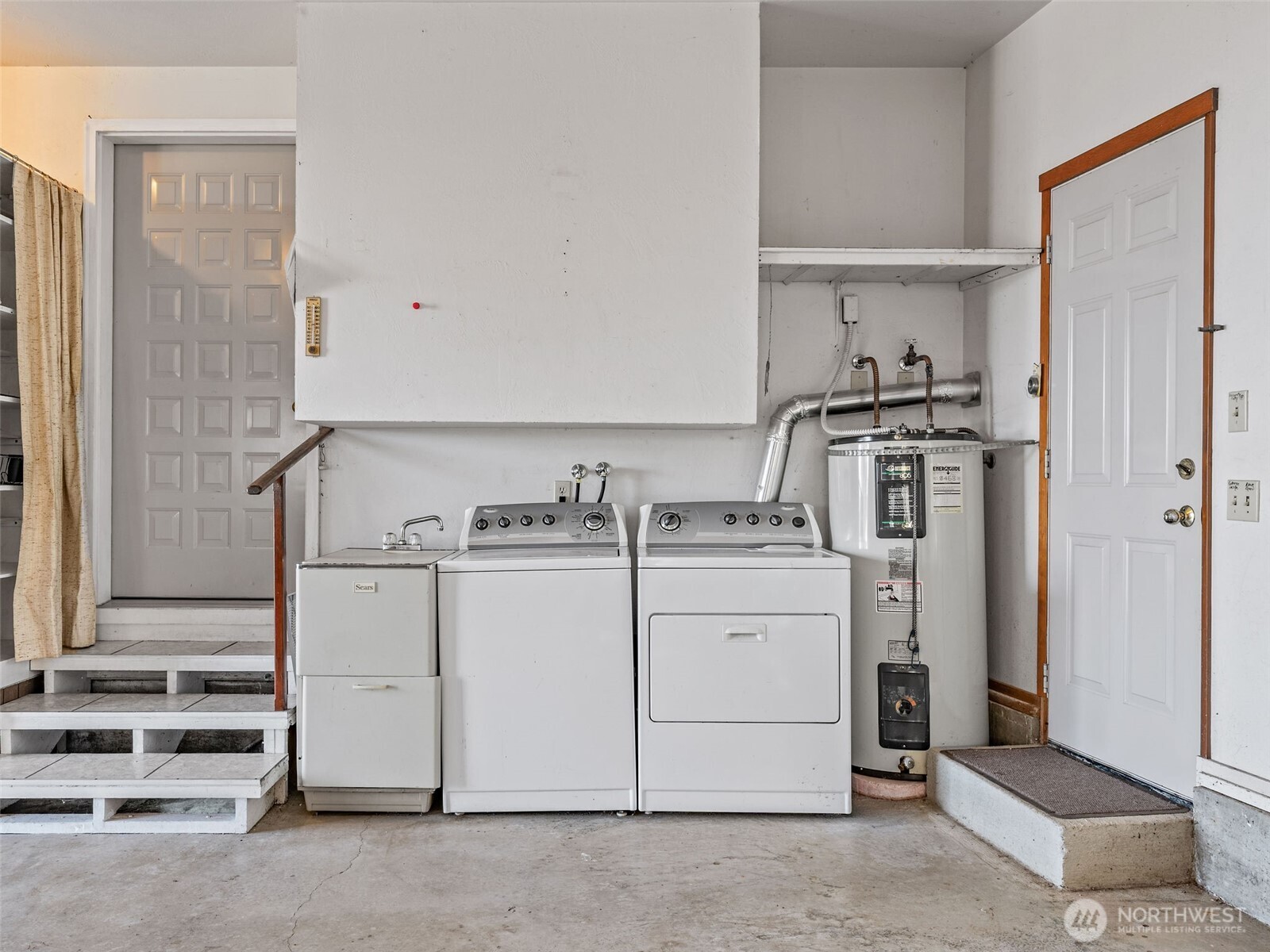 407 Norman Street Property Photo 25