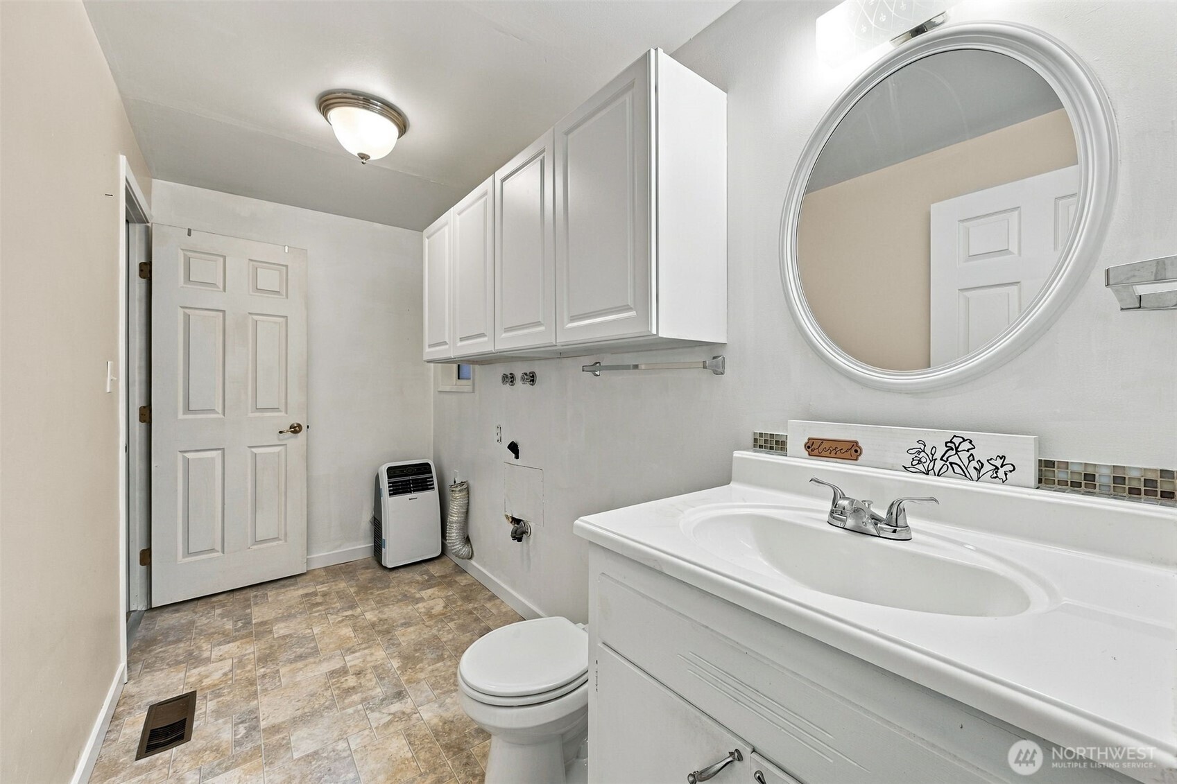 1805 204th Place Property Photo 12