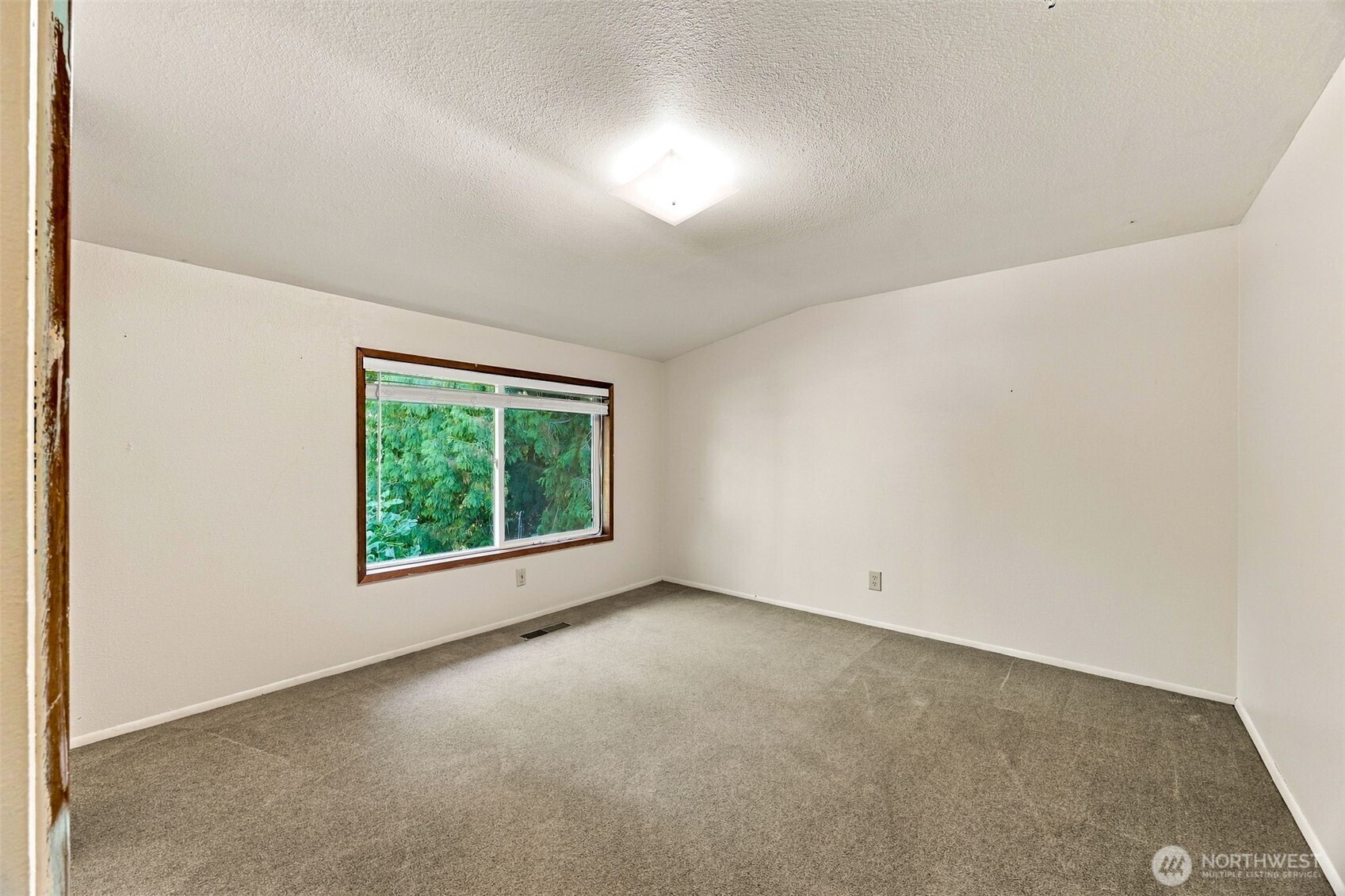 1805 204th Place Property Photo 19