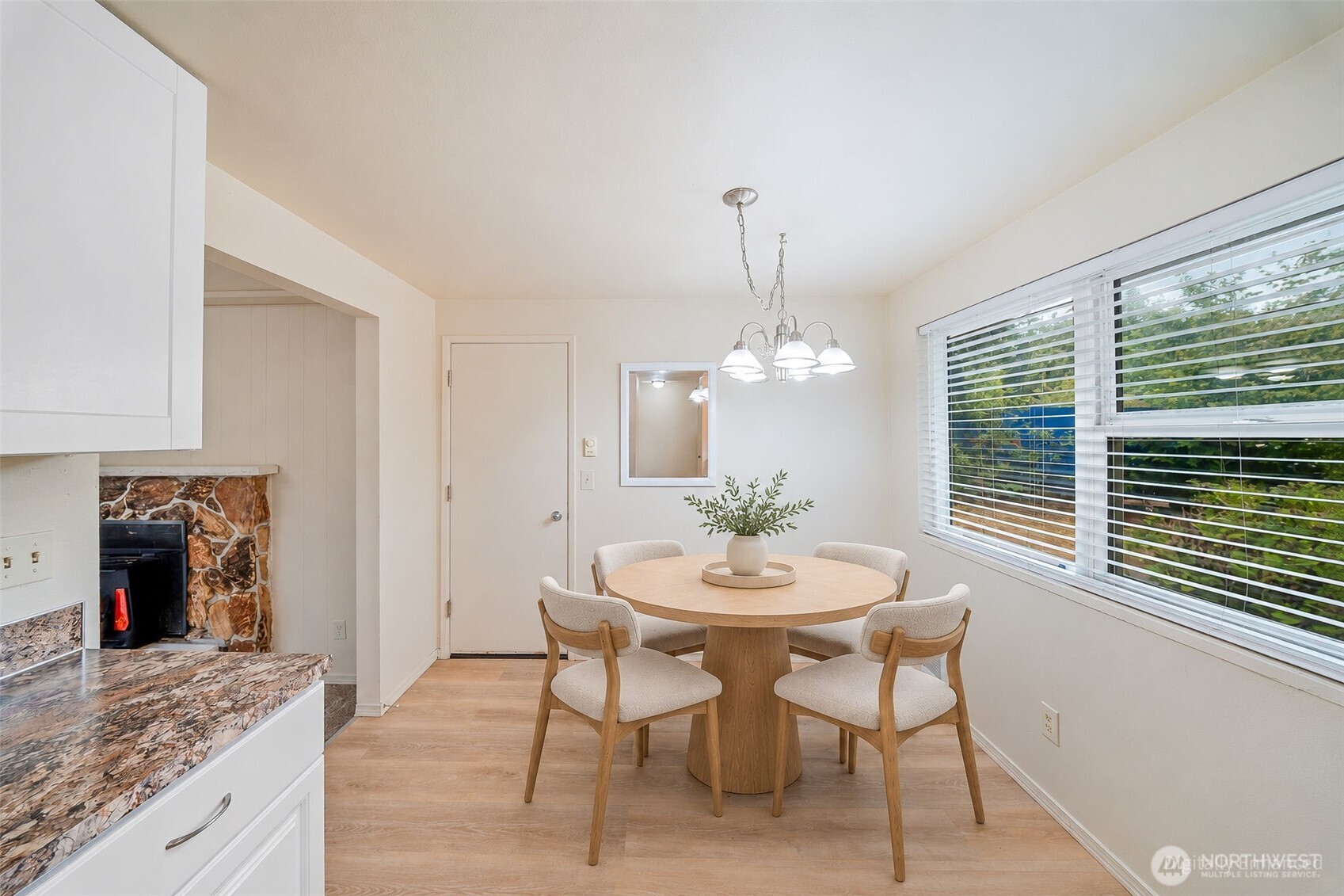 807 Gregory Way Property Photo 13