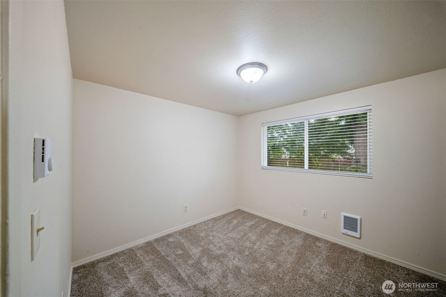807 Gregory Way Property Photo 22