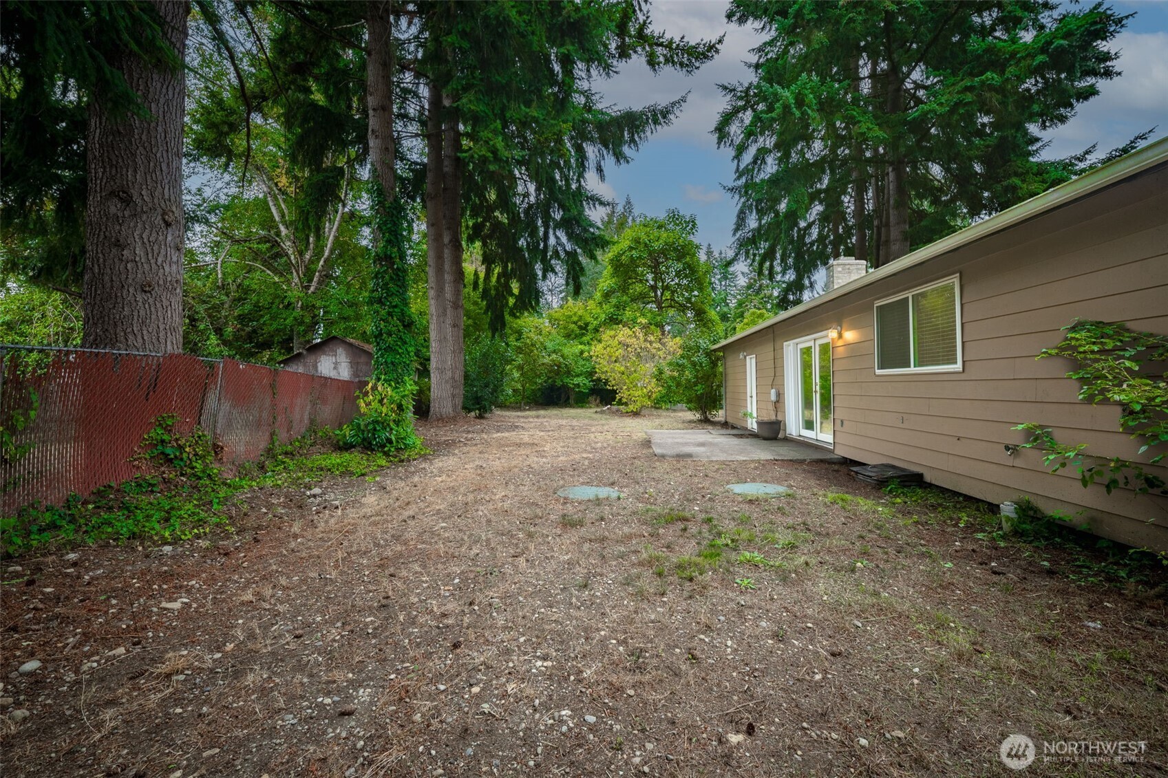 807 Gregory Way Property Photo 32
