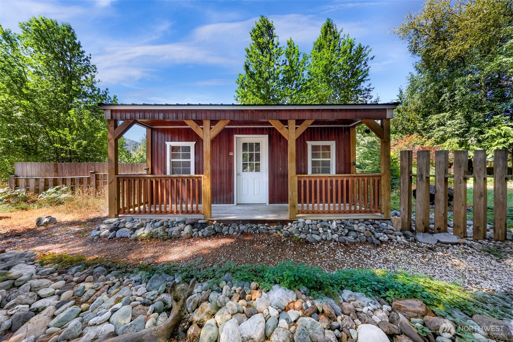 6288 Oak Court Property Photo 6