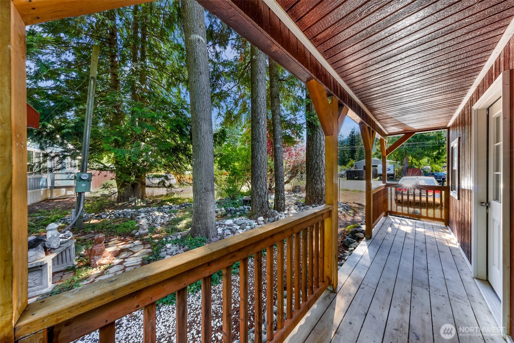 6288 Oak Court Property Photo 7
