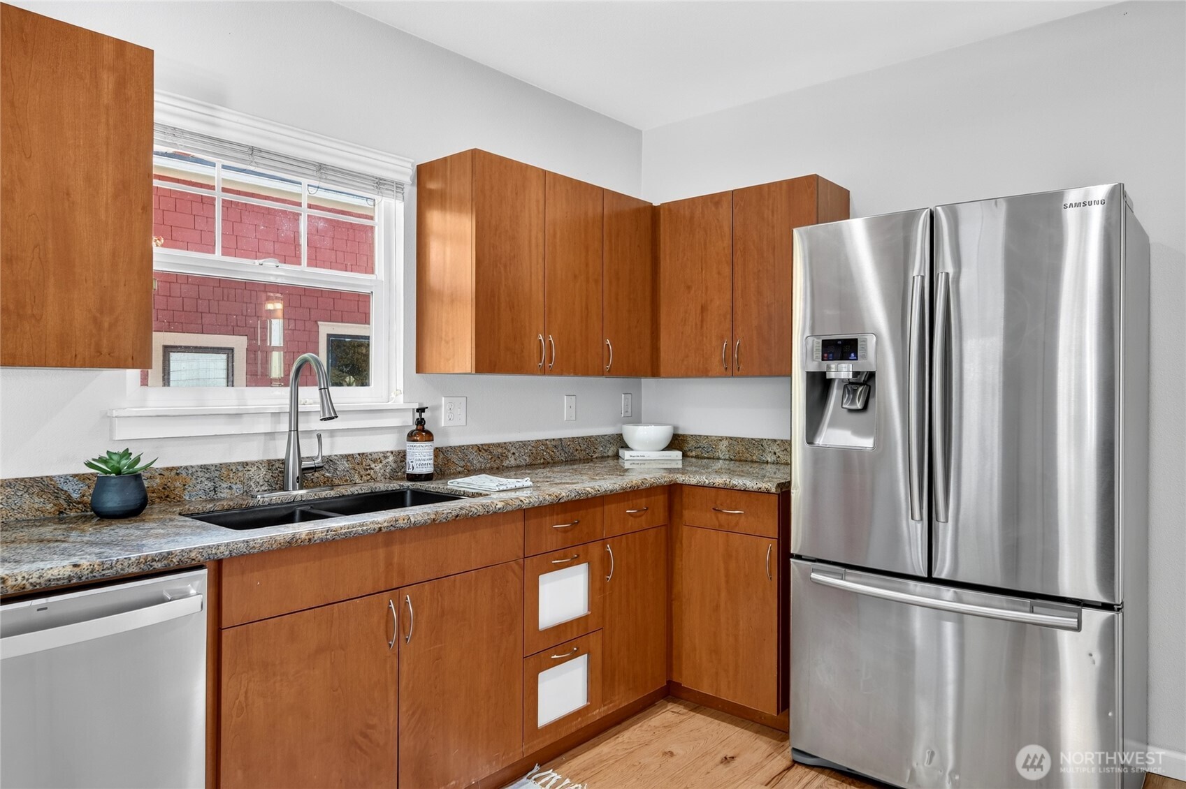 7014 Brooklyn Avenue Property Photo 23