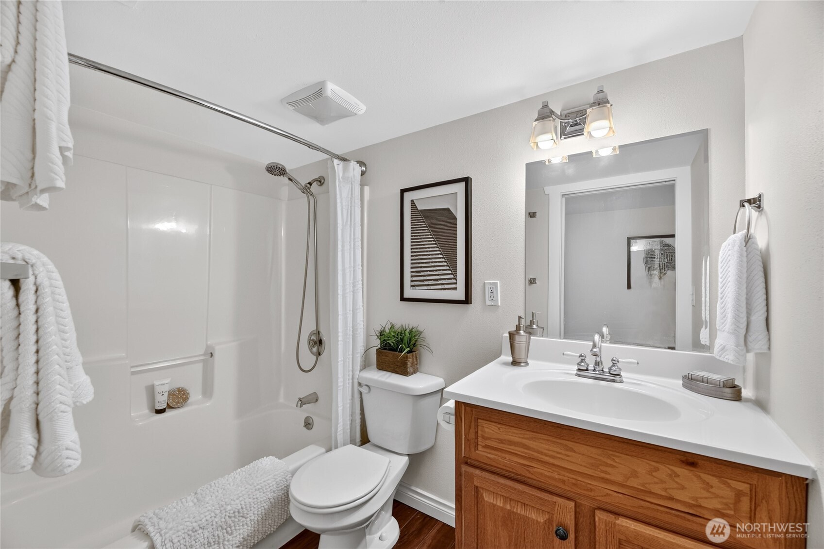 7014 Brooklyn Avenue Property Photo 25
