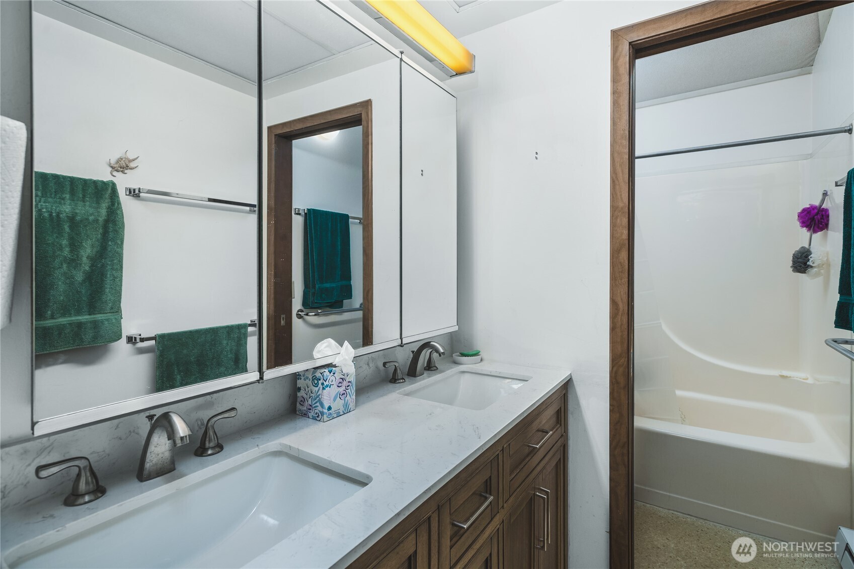 304 Westcott Drive Property Photo 9