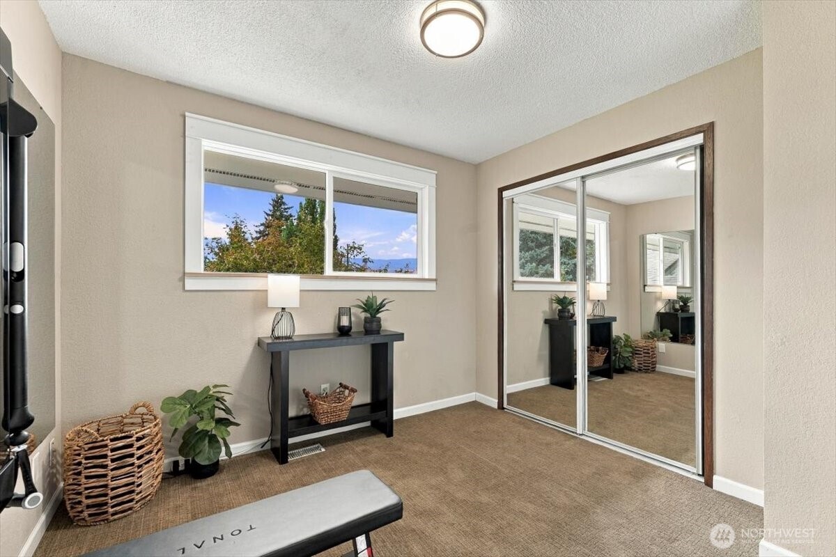 149 20th Place Property Photo 21